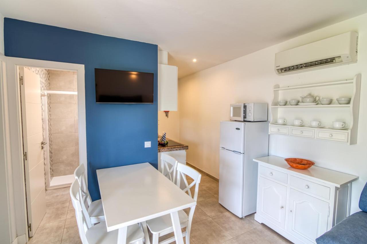 Apartamentos Las Golondrinas Cala en Bosc Eksteriør bilde