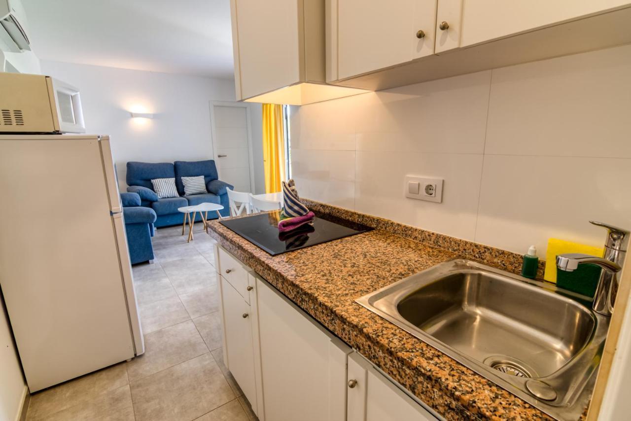 Apartamentos Las Golondrinas Cala en Bosc Eksteriør bilde